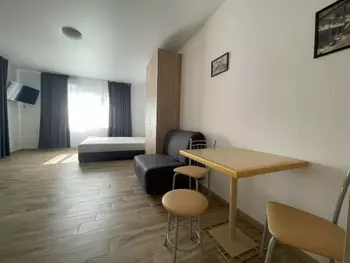 1 ���. ��������, 37 �<sup>2</sup>, 3/3 ����