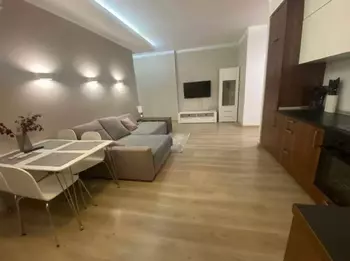 3 ���. ��������, 82 �<sup>2</sup>, 17/24 ����