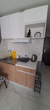 1 . , 18 <sup>2</sup>, 5/9 