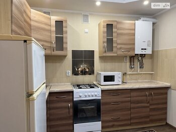 1 ��. ��������, 40 �<sup>2</sup>, 2/4 ������