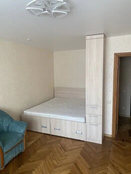 1 ���. ��������, 37 �<sup>2</sup>, 5/11 ����