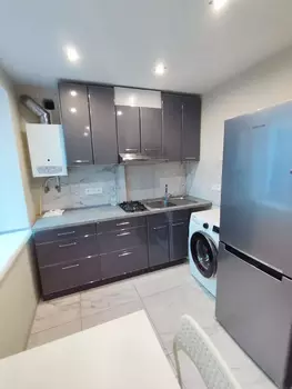 1 ��. ��������, 33 �<sup>2</sup>, 5/5 ������