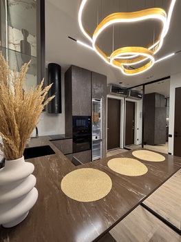 2 ��. ��������, 52 �<sup>2</sup>, 8/10 ������