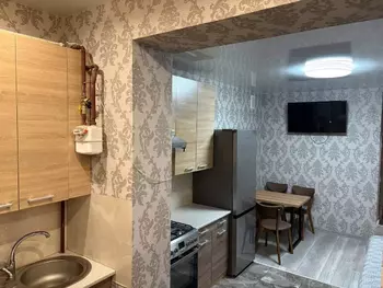 2 ��. ��������, 45 �<sup>2</sup>, 8/10 ������