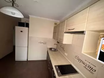 3 ��. ��������, 68 �<sup>2</sup>, 6/16 ������