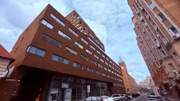 2 ��. ��������, 107 �<sup>2</sup>, 16/17 ������