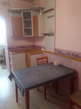 2 ��. ��������, 70 �<sup>2</sup>, 10/12 ������