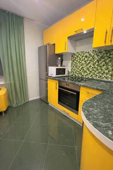 2 ��. ��������, 55 �<sup>2</sup>, 4/16 ������