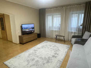 2 ���. ��������, 76 �<sup>2</sup>, 1/9 ����