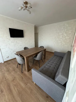 3 ���. ��������, 57 �<sup>2</sup>, 5/5 ����