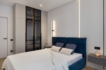 1 ��. ��������, 42 �<sup>2</sup>, 4/7 ������