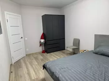 1 ��. ��������, 42 �<sup>2</sup>, 2/10 ������