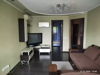 1 ���. ��������, 37 �<sup>2</sup>, 4/16 ����