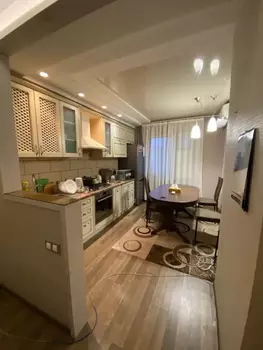 4 . , 83 <sup>2</sup>, 2/10 