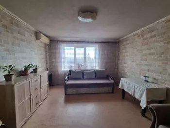 4 . , 70 <sup>2</sup>, 9/9 