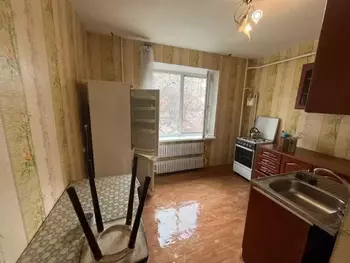 1 ���. ��������, 38 �<sup>2</sup>, 2/10 ����