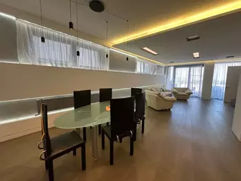 4 . , 235 <sup>2</sup>, 5/7 