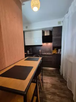 1 ��. ��������, 40 �<sup>2</sup>, 6/9 ������