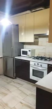 3 ���. ��������, 60 �<sup>2</sup>, 4/4 ����