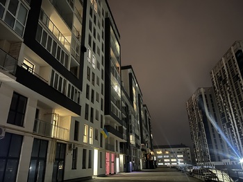 2 . , 68.1 <sup>2</sup>, 10/11 