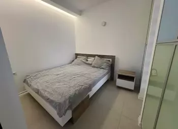 2 ��. ��������, 48 �<sup>2</sup>, 10/10 ������