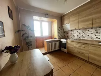 2 ���. ��������, 53 �<sup>2</sup>, 13/16 ����