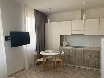 1 ��. ��������, 30 �<sup>2</sup>, 8/24 ������