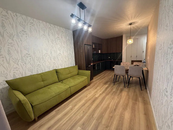 1 ���. ��������, 44 �<sup>2</sup>, 6/10 ����