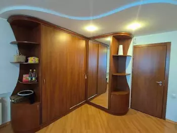 3 ��. ��������, 85 �<sup>2</sup>, 6/9 ������