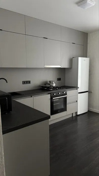 1 ��. ��������, 40 �<sup>2</sup>, 2/11 ������