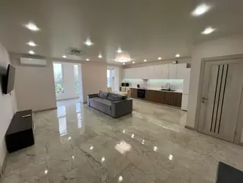 2 ��. ��������, 70 �<sup>2</sup>, 3/10 ������