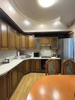 2 ��. ��������, 56 �<sup>2</sup>, 2/5 ������