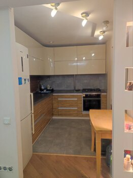 2 ���. ��������, 54 �<sup>2</sup>, 4/9 ����