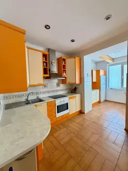 4 ��. ��������, 139 �<sup>2</sup>, 3/3 ������