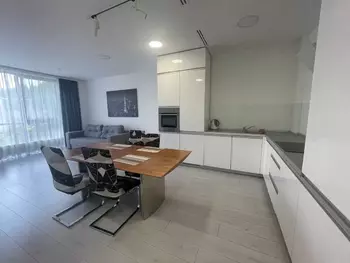 2 ��. ��������, 58 �<sup>2</sup>, 4/6 ������