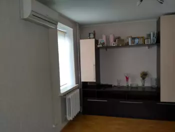 1 ��. ��������, 38 �<sup>2</sup>, 2/10 ������