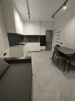 1 ���. ��������, 65 �<sup>2</sup>, 19/24 ����