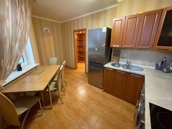 2 ��. ��������, 60 �<sup>2</sup>, 6/16 ������