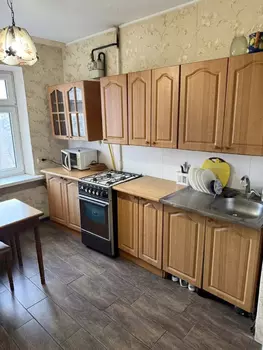 3 ���. ��������, 67 �<sup>2</sup>, 8/9 ����