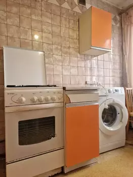 2 ��. ��������, 45 �<sup>2</sup>, 9/9 ������