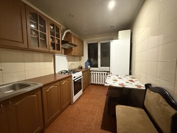 2 ���. ��������, 47 �<sup>2</sup>, 8/9 ����