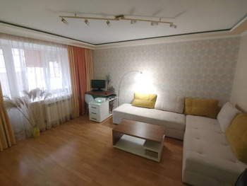 2 ��. ��������, 76 �<sup>2</sup>, 2/6 ������