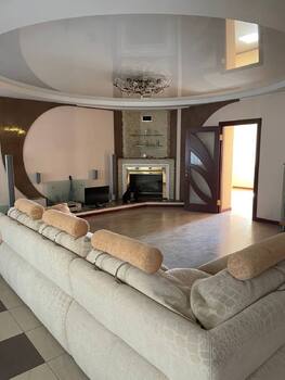 4 . , 162 <sup>2</sup>, 10/10 