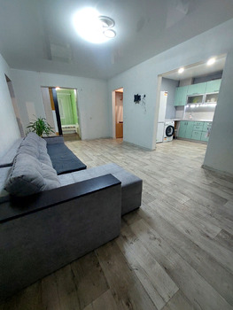 4 ���. ��������, 84 �<sup>2</sup>, 9/10 ����