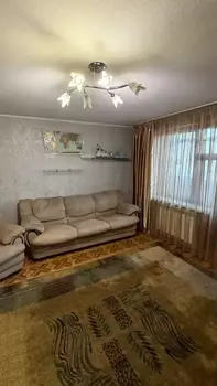 2 ���. ��������, 63 �<sup>2</sup>, 8/10 ����