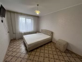 3 ���. ��������, 72 �<sup>2</sup>, 8/9 ����