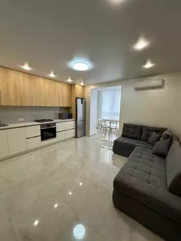 3 ��. ��������, 70 �<sup>2</sup>, 4/10 ������