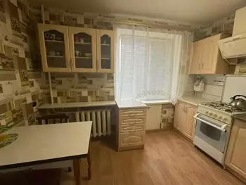 1 . , 40 <sup>2</sup>, 8/9 