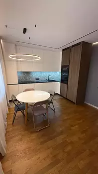 3 . , 56 <sup>2</sup>, 4/4 