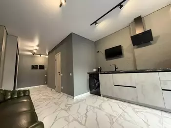 2 ��. ��������, 40 �<sup>2</sup>, 6/24 ������